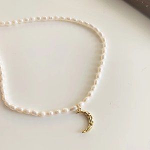 Fresh water pearl and Gold plated Necklace